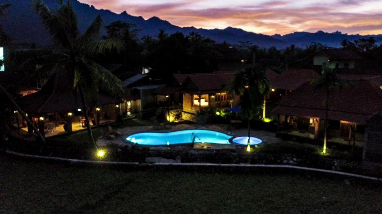 Hotel Gopalan Borobudur Magelang Exterior foto